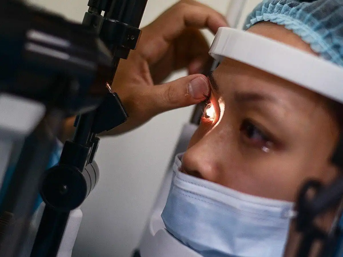 عمليات جراحة العدسات لتصحيح النظر
