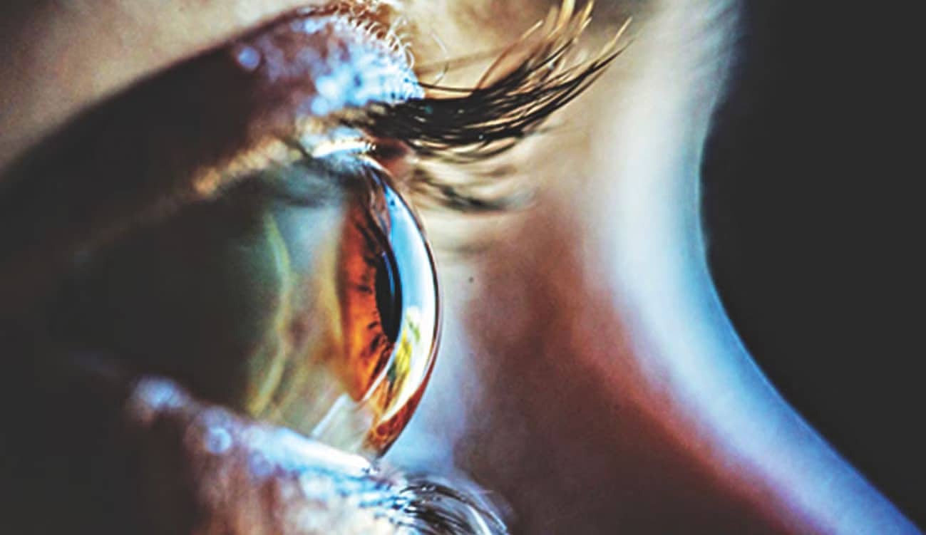 أسباب غشاوة العين