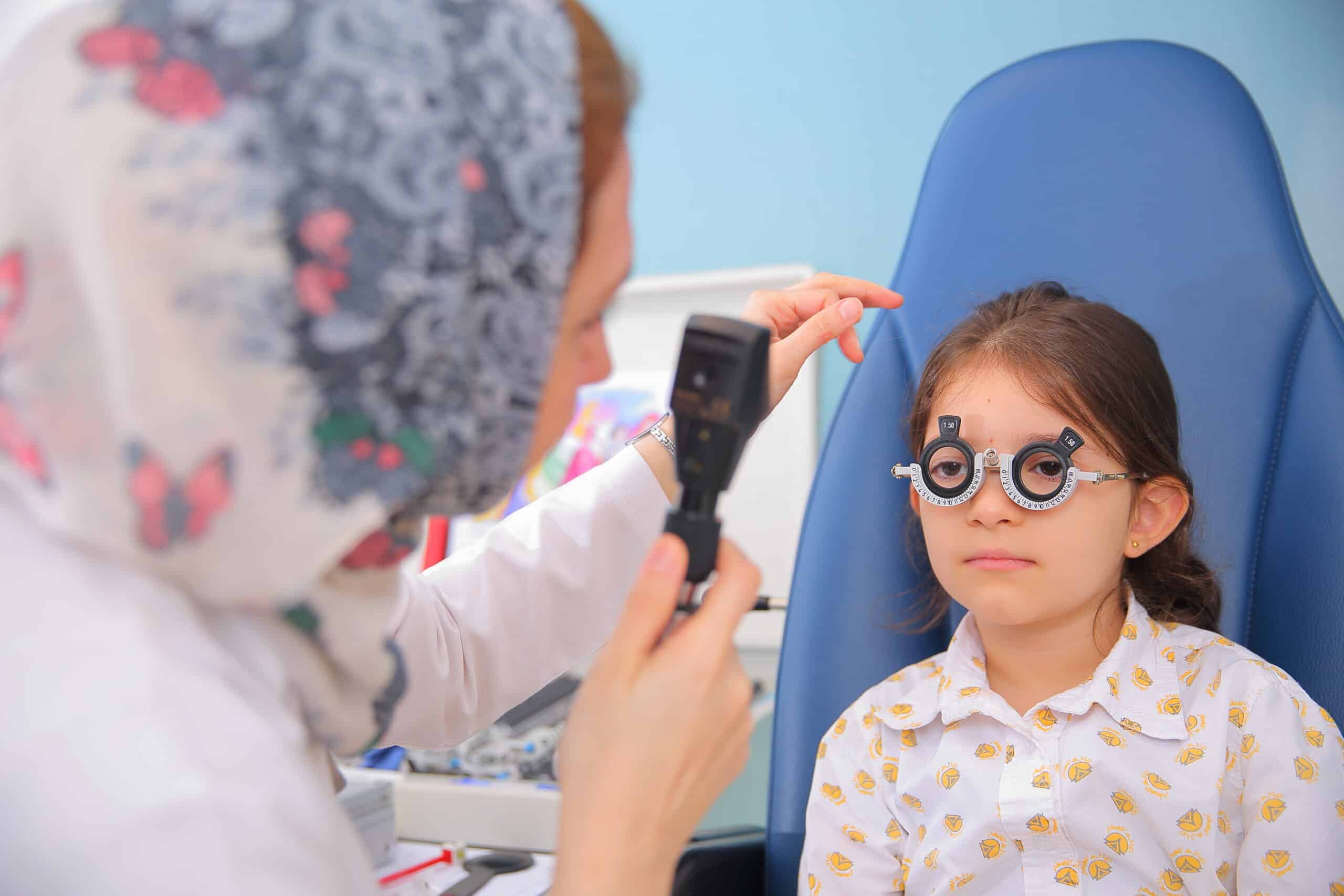 جراحة عيون الأطفال جدة