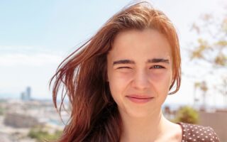 عدسة فيفيتي