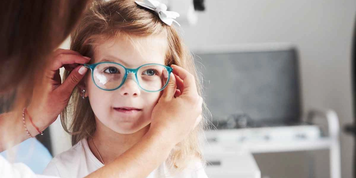 أسباب قصر النظر