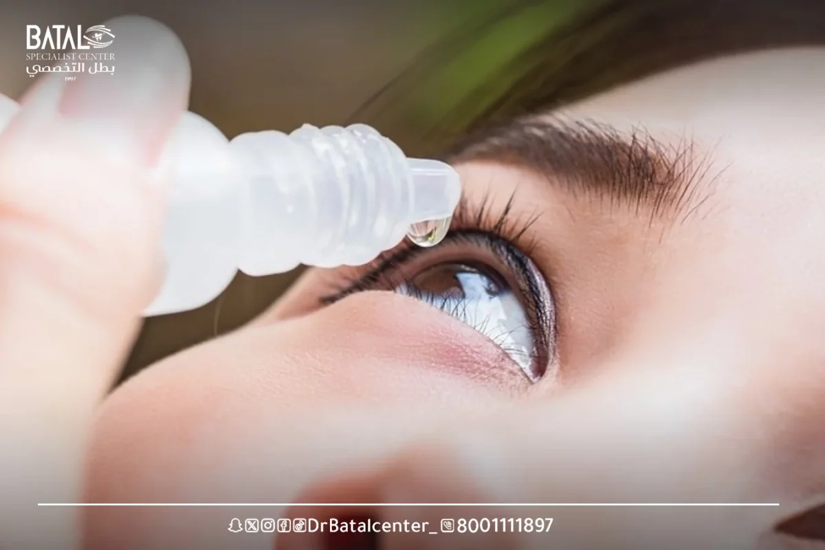 Tools and devices used in fundus examination