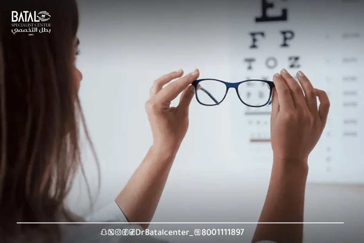 Treating blurred vision using eyeglasses