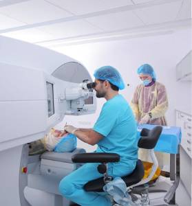 طبيب عيون في جدة