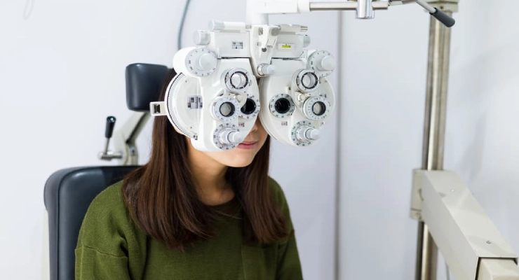 Visual Acuity and Refraction Assessment