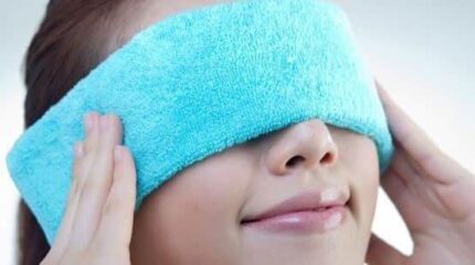 Warm Eye Compresses: Benefits, Uses, and How to Apply Safely