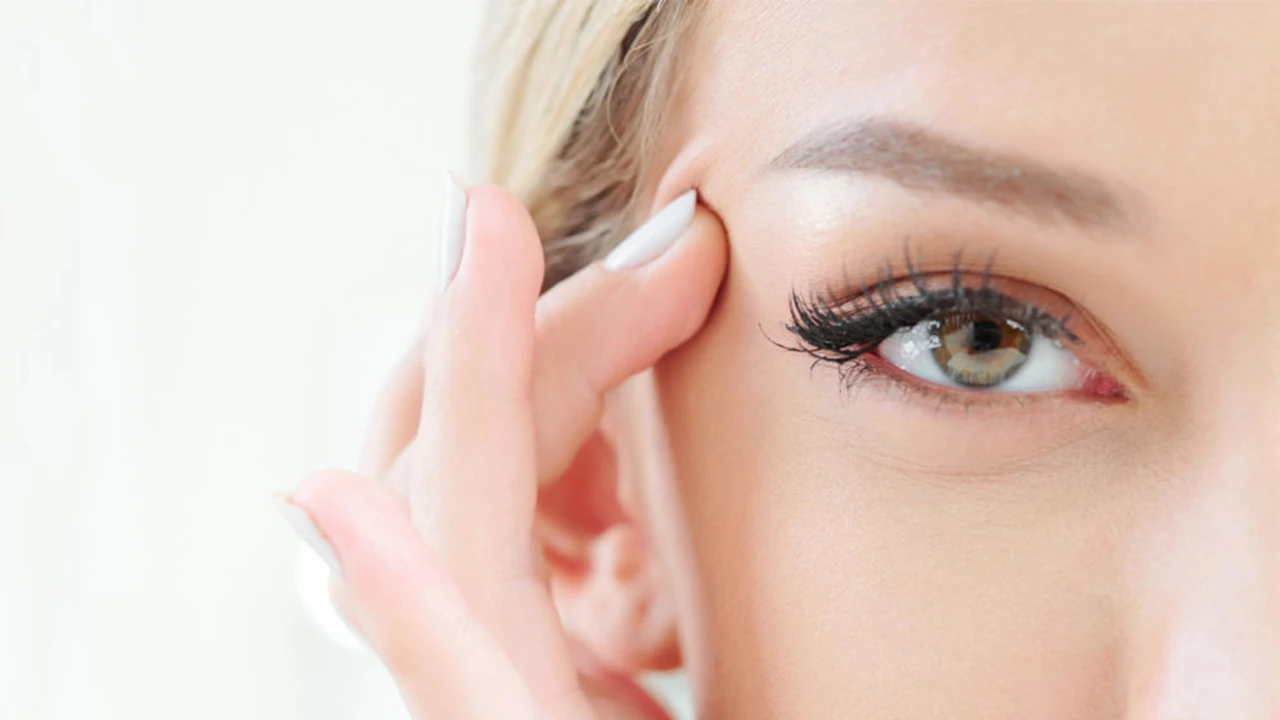 شد الجفون في ينبع